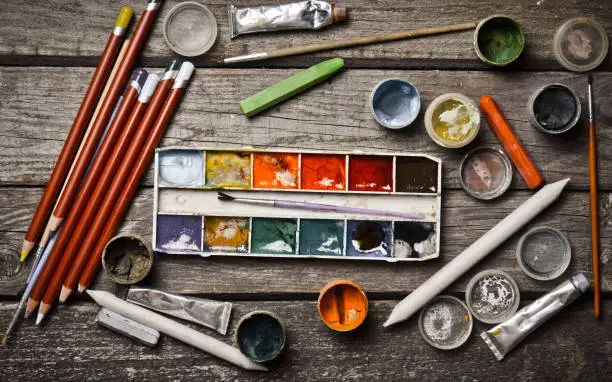 Oil painting materials